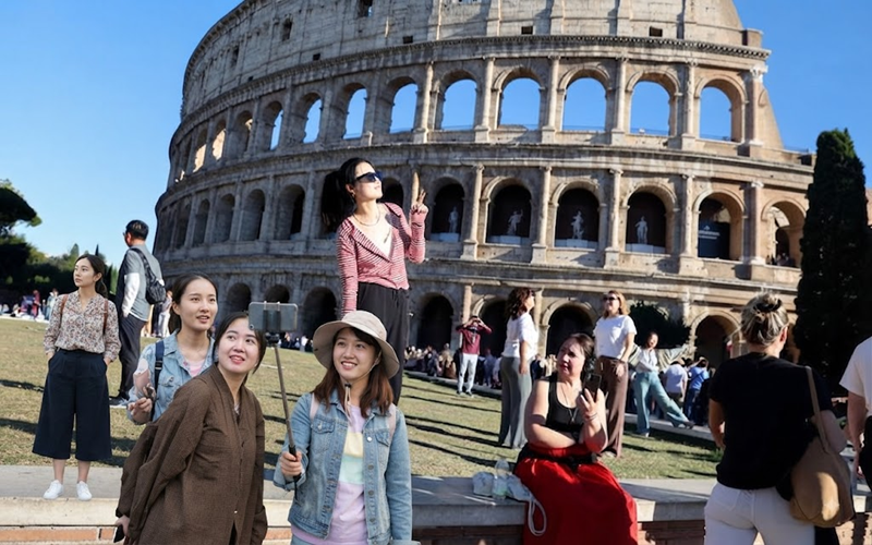Thumbnail for The Thriving Two-Way Travel Boom Between China and Europe